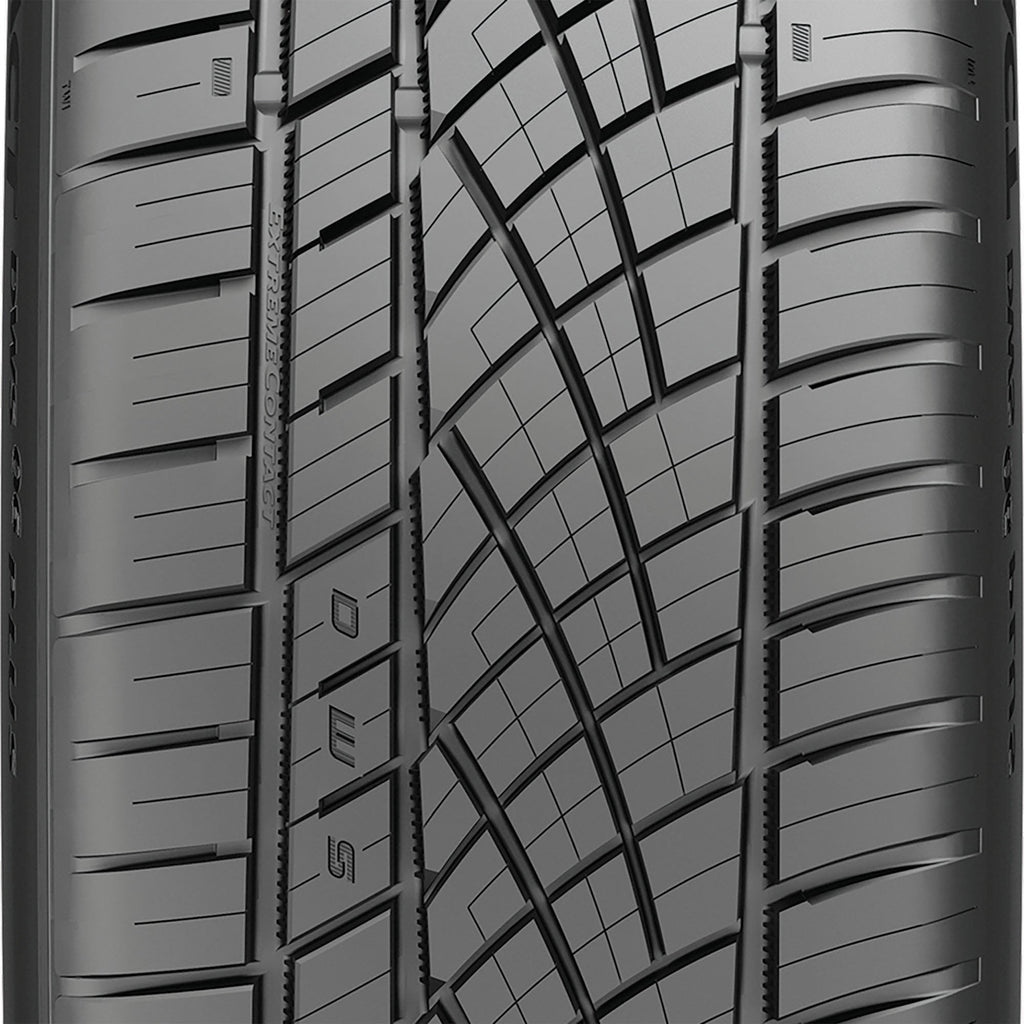 Continental ExtremeContact DWS06 PLUS UHP All Season 235/40ZR19 96W XL Passenger Tire